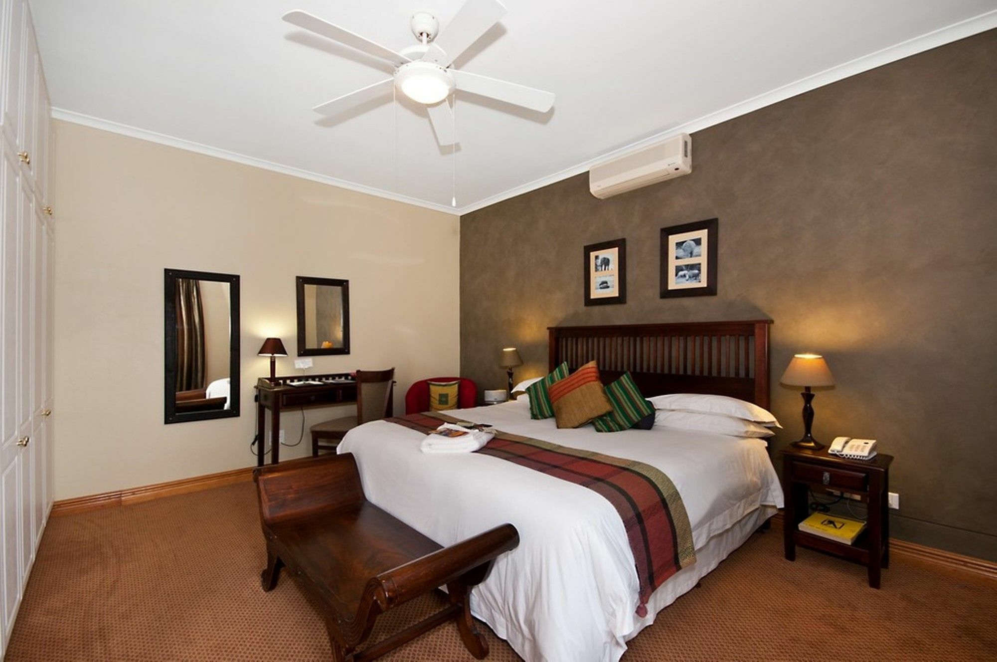 Cape Flame Guest House Port Elizabeth Exteriér fotografie